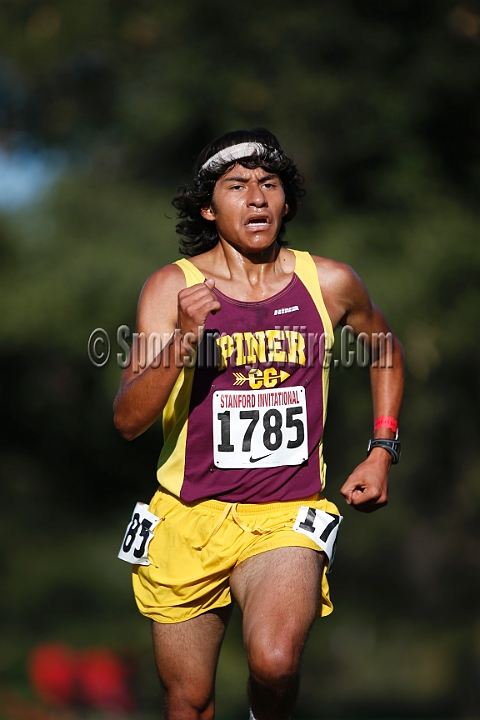 2013SIXCHS-028.JPG - 2013 Stanford Cross Country Invitational, September 28, Stanford Golf Course, Stanford, California.